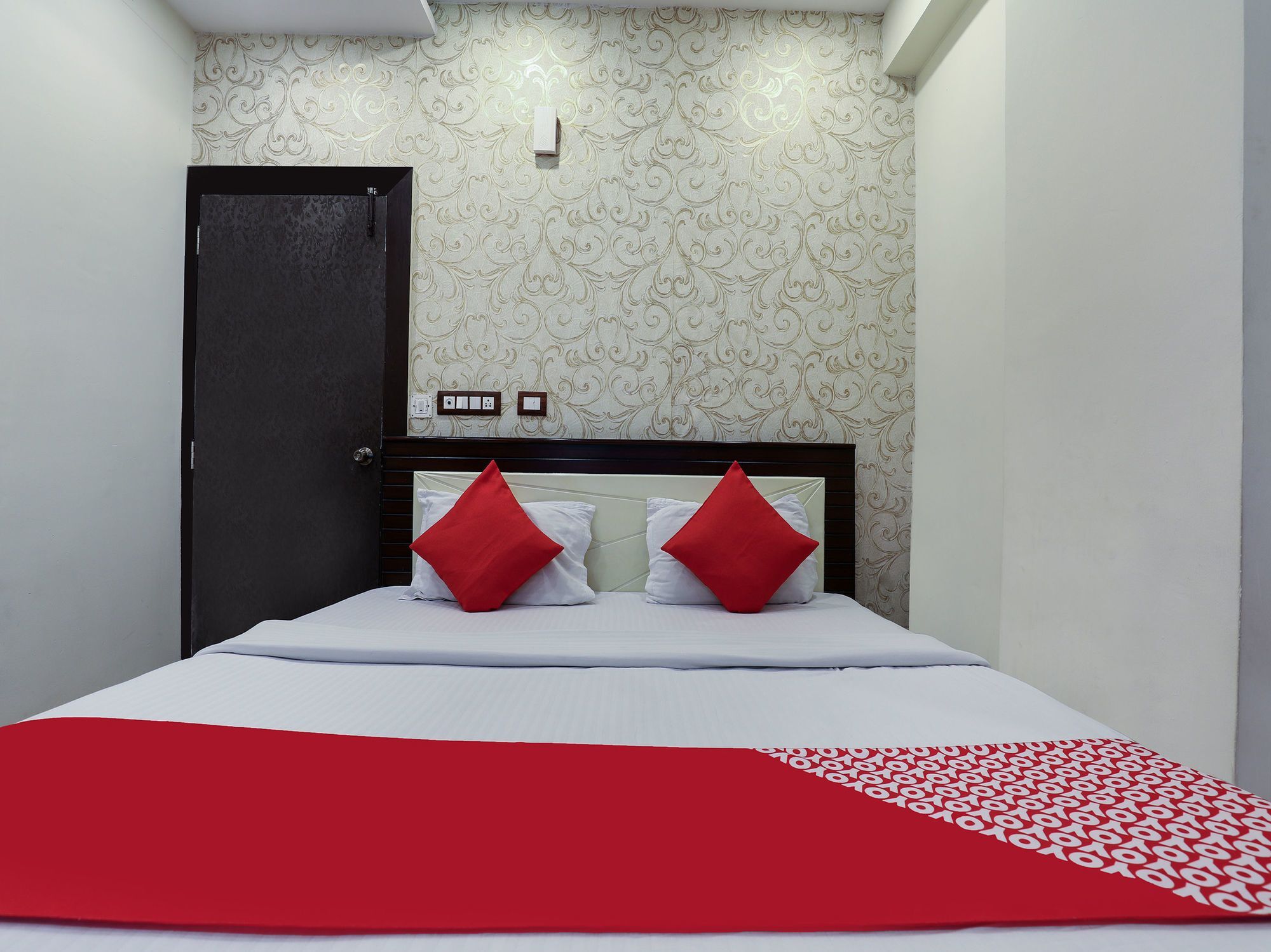 Oyo 16539 Grand Sandarshini Inn Hyderabad Exterior photo